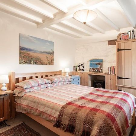 Traditional Stone Cottage With Sea Views In Snowdonia National Park Brynkir Eksteriør billede