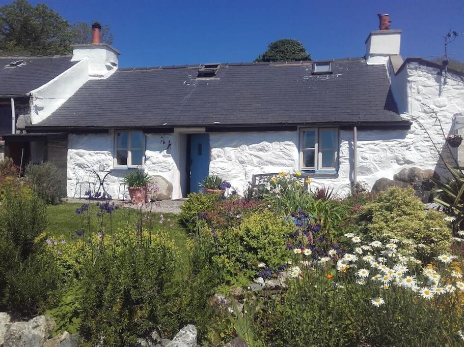 Traditional Stone Cottage With Sea Views In Snowdonia National Park Brynkir Eksteriør billede